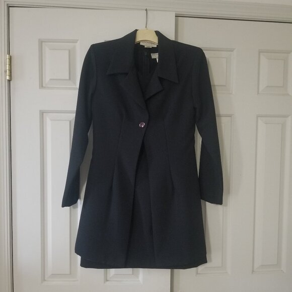 2-piece Dress Suit - Picture 1 of 6